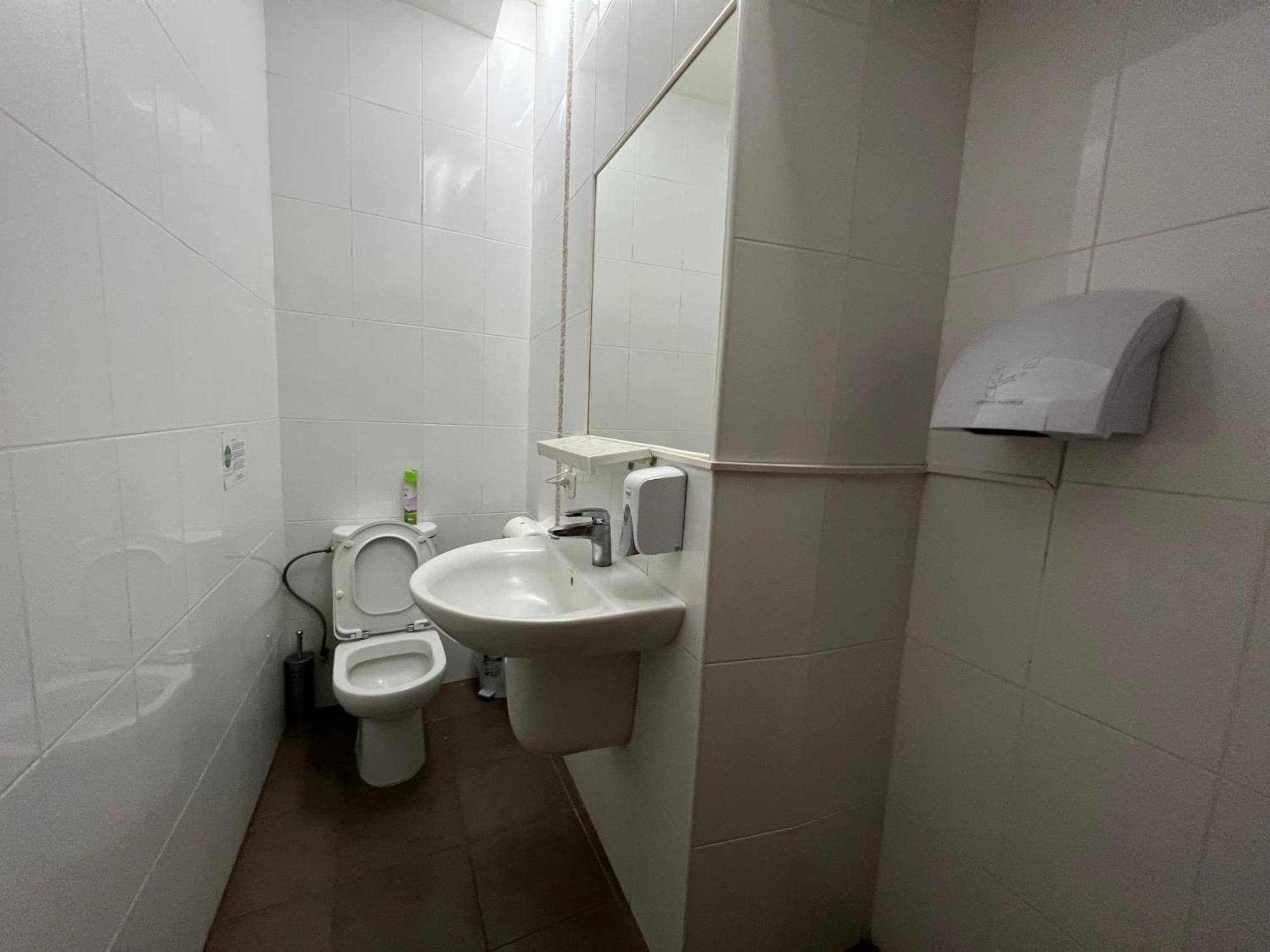 Envoy Hostel & Tours Erevan Esterno foto