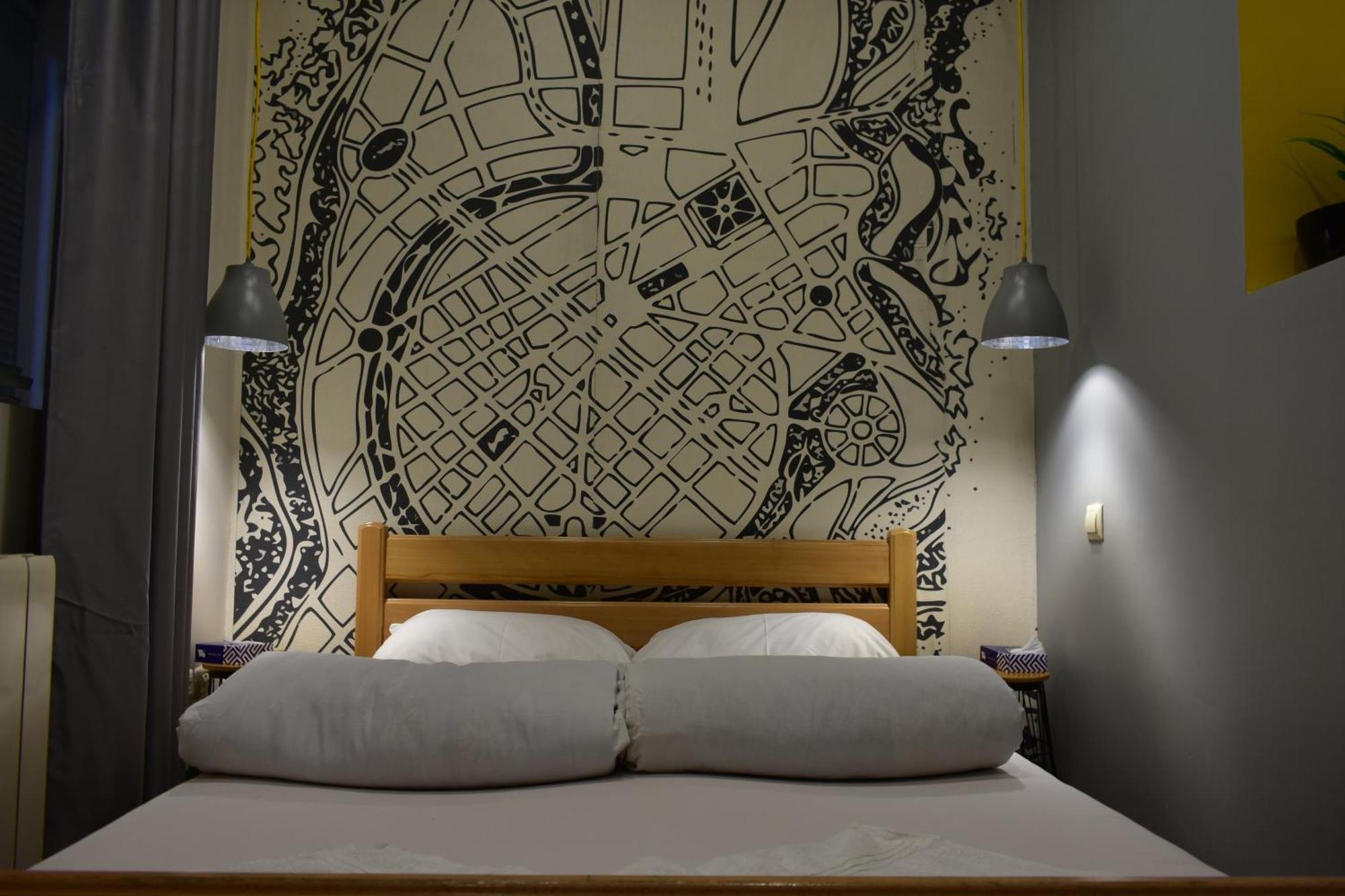 Envoy Hostel & Tours Erevan Esterno foto