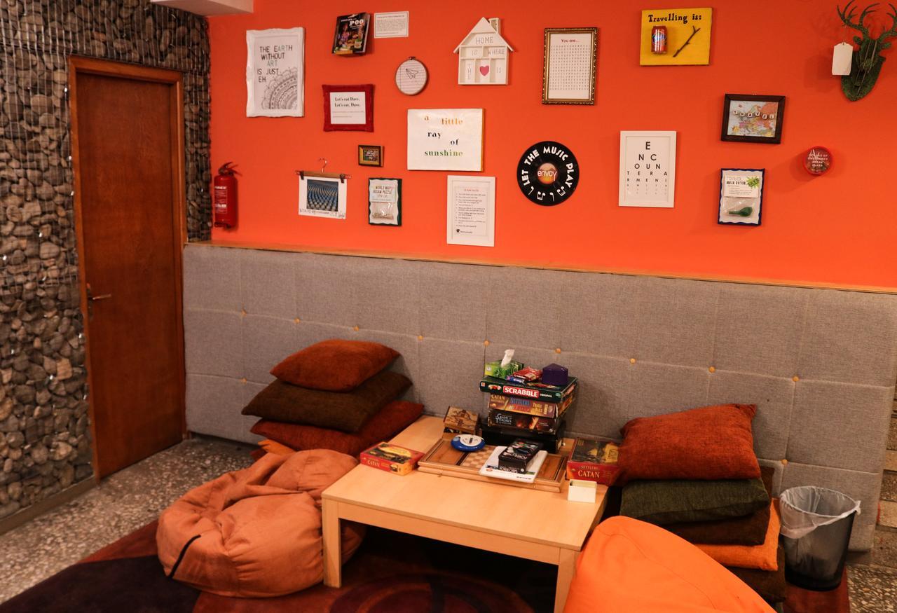 Envoy Hostel & Tours Erevan Esterno foto
